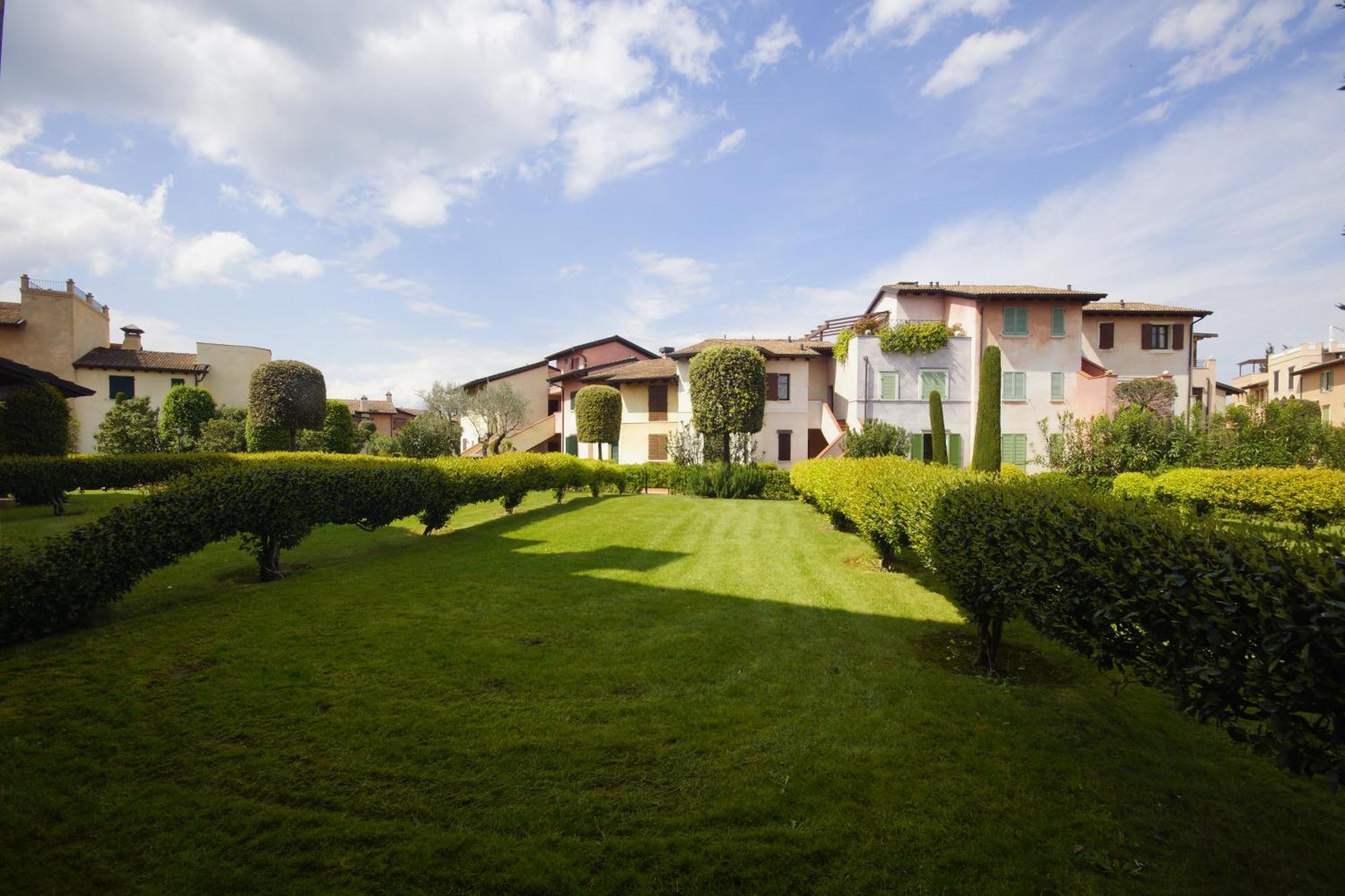 Lugana & Sporting Club - Sermana Village Peschiera del Garda