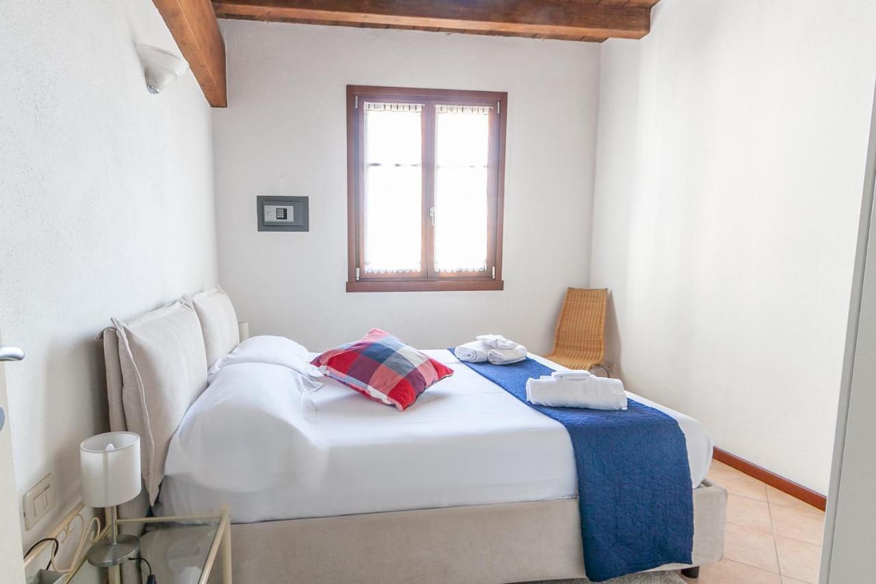 Lugana & Sporting Club - Sermana Village Appart hôtel Peschiera del Garda
